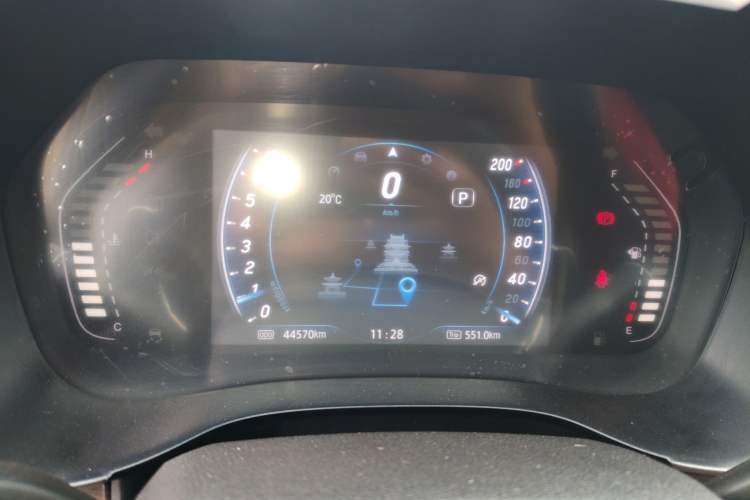 Used JMC Yuhu 9 2019 2.0T Automatic Gasoline Two-Wheel Drive Comfort Edition Instrument Cluster