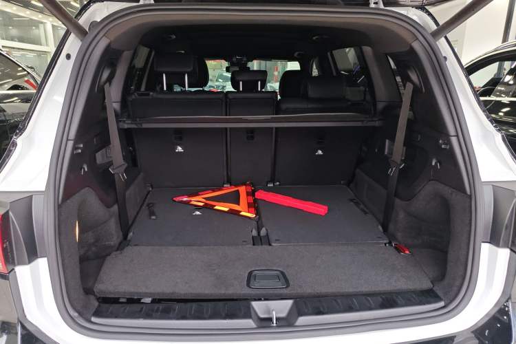 Used Mercedes-Benz GLB AMG 2022 AMG GLB 35 4MATIC Trunk