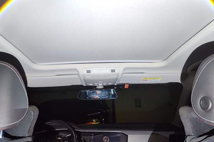 Used Volkswagen Tayron 2020 330TSI Two-Wheel Drive Luxury Smart Connectivity Version