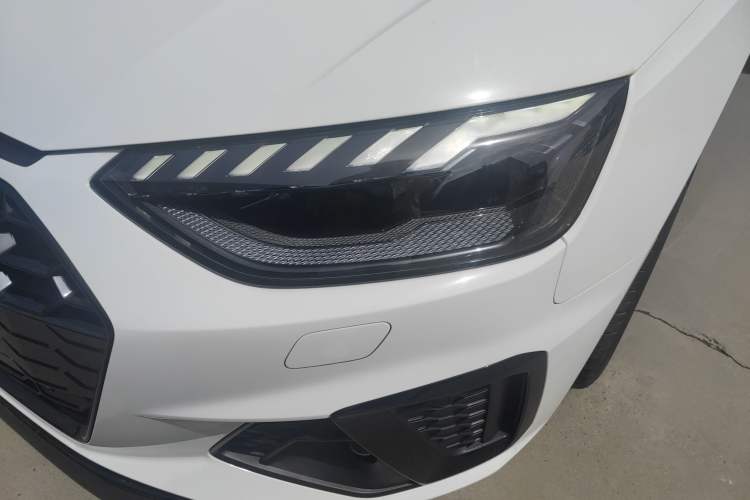 Used Audi A4L 2024 40 TFSI Luxury Dynamic Edition (Starry Night Version)