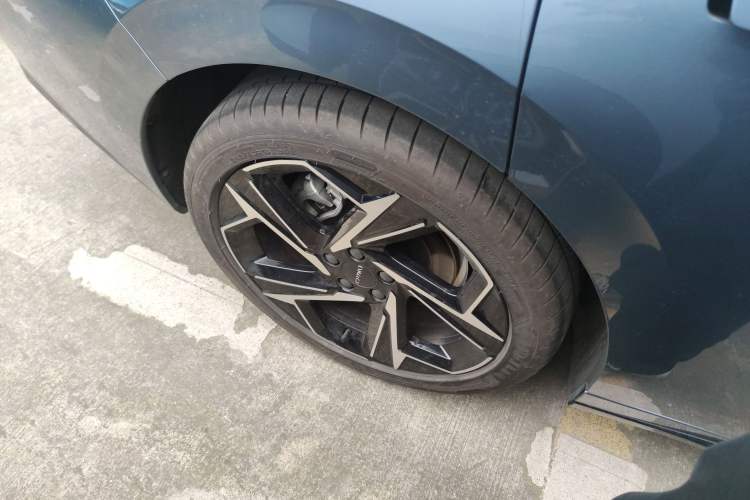 Used Lynk & Co 07 2024 EM-P 126 Long-Range Ultra