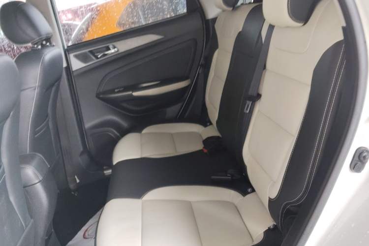 Used CHANGAN CS35 2017 1.6L Automatic Luxury Model