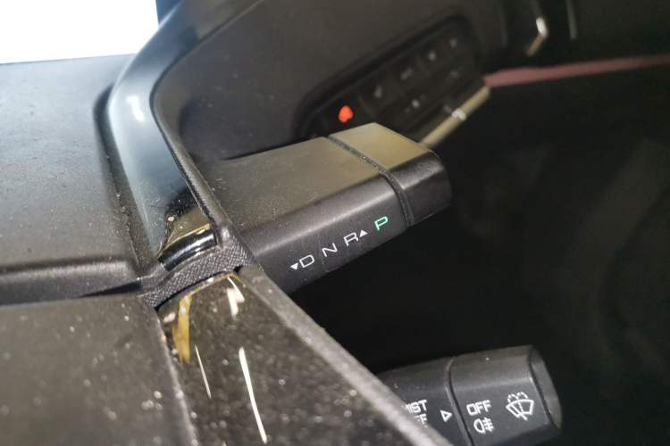 Used Baojun E300 2020 Plus Starry Intelligence Edition Gear Lever