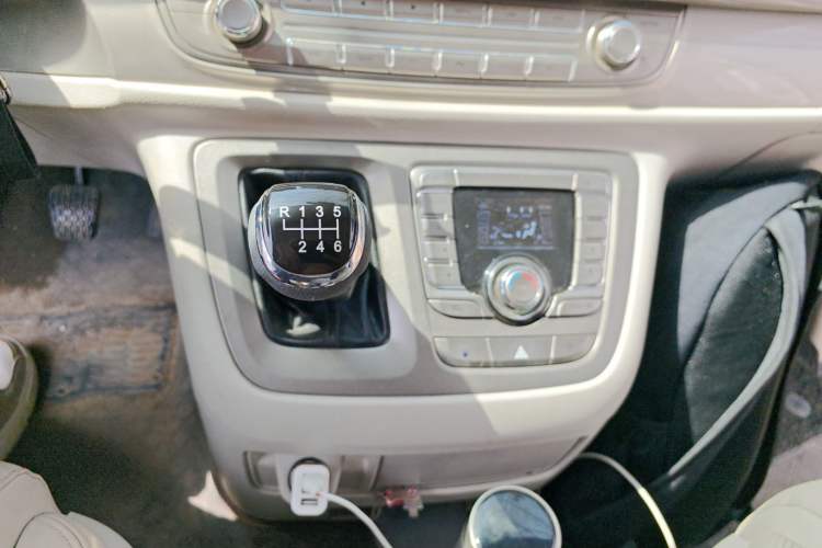 Used SAIC MAXUS G10 2018 PLUS 1.9T Manual Elite Edition Diesel
