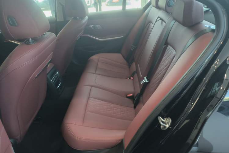 Used BMW 3 Series 2024 325i M Sport Package