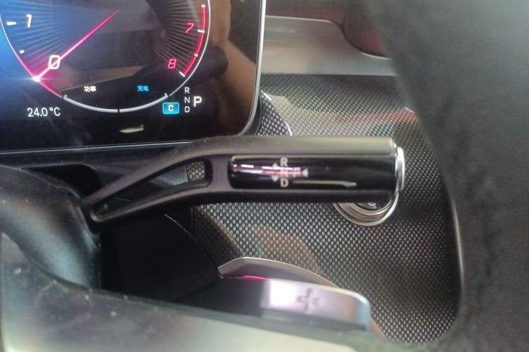 Used Mercedes-Benz C-Class 2023 C 260 L Sport Edition Gear Lever