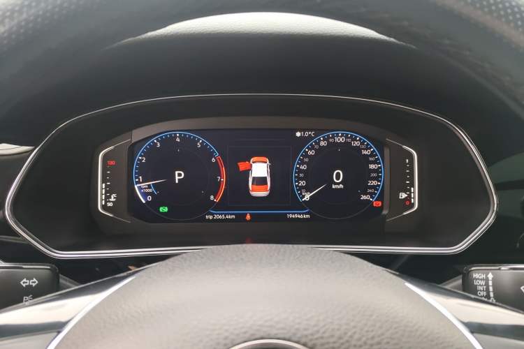 Used Volkswagen Passat 2020 330TSI Luxury Edition China VI