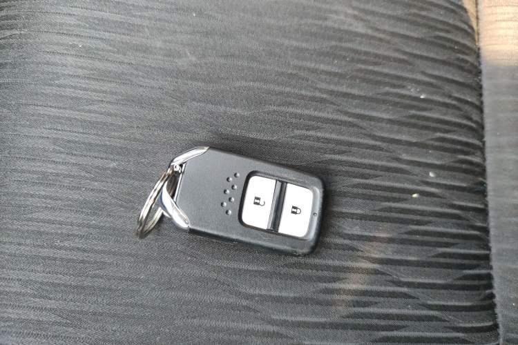 Used Honda Vezel 2020 1.5L CVT Luxury Edition
