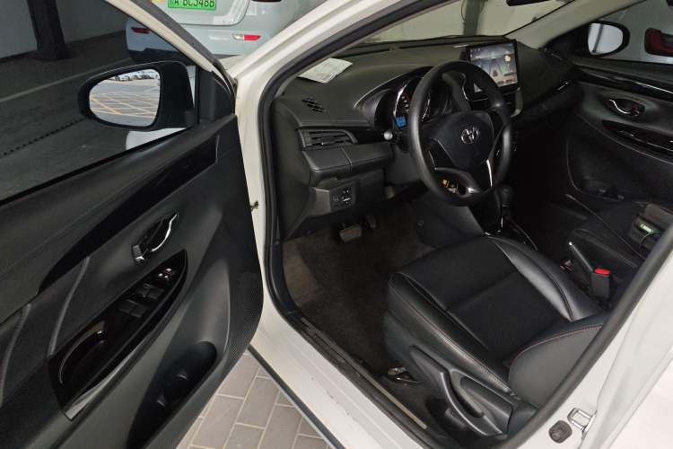 Used Toyota YARiS L Zhi Xuan 2021 X-Trail 1.5L CVT Luxury Edition