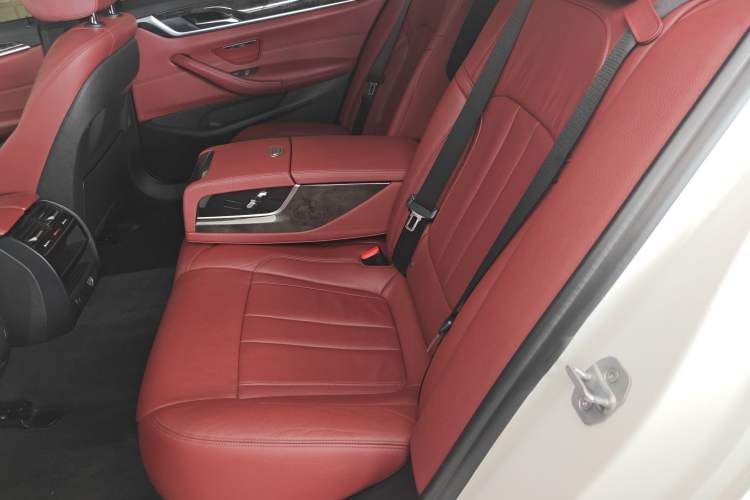 Used BMW 5 Series 2019 530Li Leading Model M Sport Package
