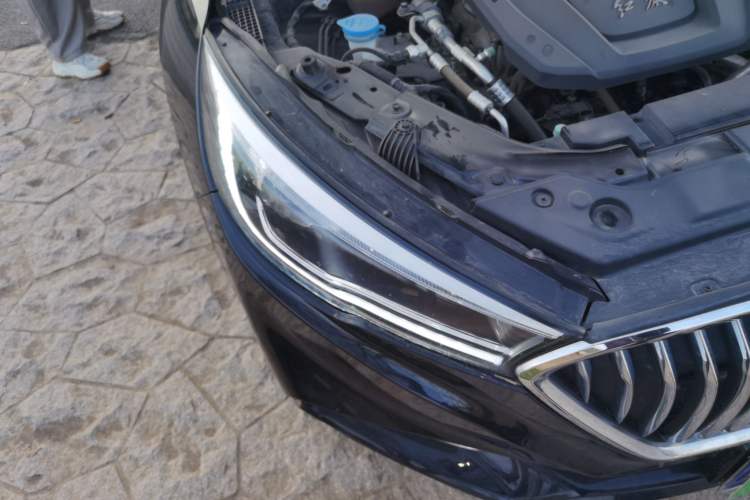 Used Hongqi H5 2020 1.5T DCT Flagship Edition Right Front Headlight