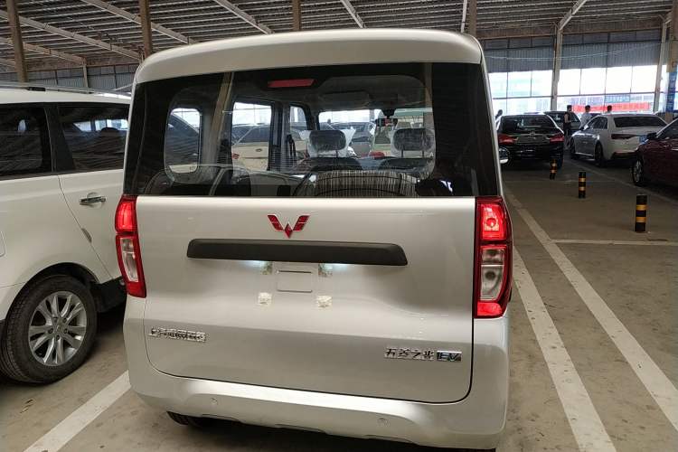 Used Wuling Zhiguang New Energy 2025 Standard Model