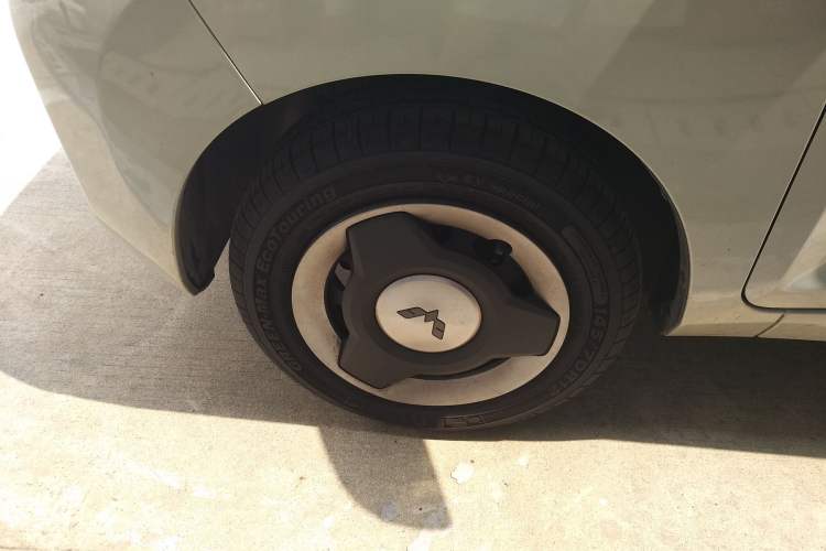 Used Wuling Hongguang MINIEV 2022 Macaron Premium Model – Lithium Iron Phosphate