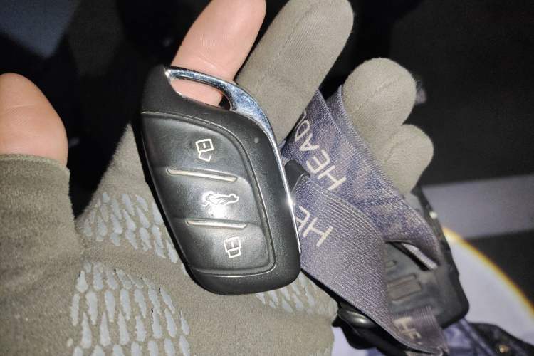 Used MG HS 2018 20T Automatic Two-Wheel Drive Hormone Passion Edition China V Standard
