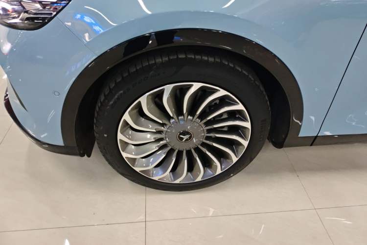 Used VOYAH FREE 2021 Two-Wheel Drive Standard Pure Electric City Edition