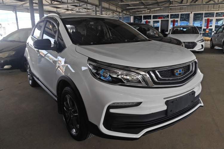 Used Geely Auto Vision X3 2020 1.5L Manual Elite Edition Front Right 45 Deg