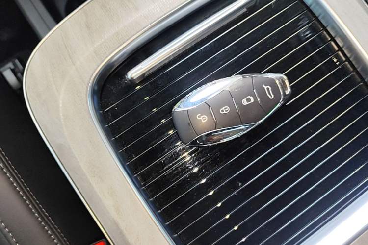 Used Hongqi HQ9 PHEV 2024 2.0T Four-Wheel Drive Business Edition
