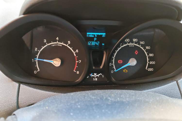 Used Ford EcoSport 2013 1.5L Automatic Fashion Model
