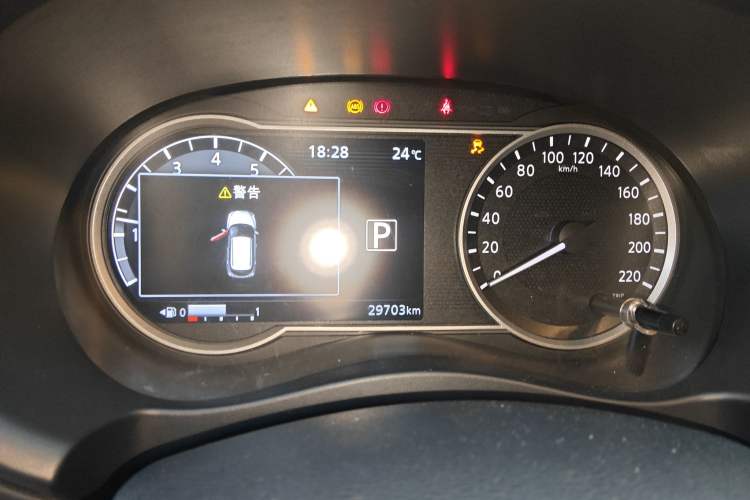 Used Nissan Kicks 2021 1.5L XV CVT Smart Connect Luxury Edition