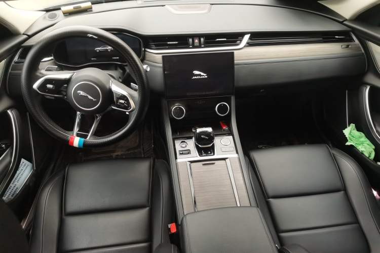 Used Jaguar XFL 2021 XFL 2.0T P200 Two-Wheel-Drive Elite Luxury Edition
