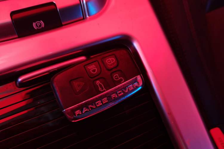 Used Land Rover Discovery Sport 2017 2.0T PURE
