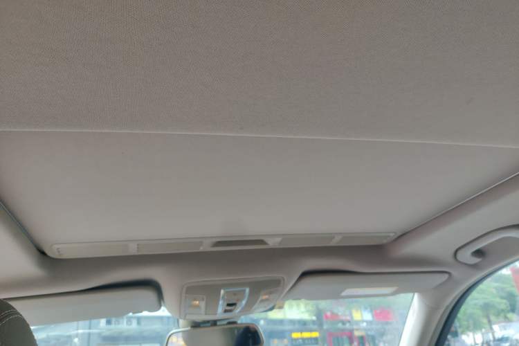 Used Mercedes-Benz M-Class 2015 ML 320 4MATIC Headliner