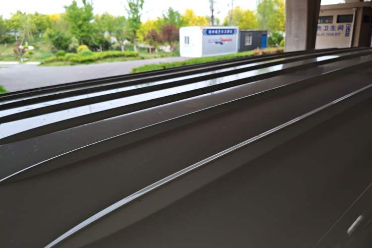 Used Jinbei New Hiace S 2023 1.5L Wealth Edition Van 2/5-Seater Non-Air-Conditioned Version SWC15M