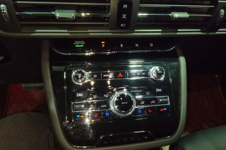 Used Lincoln Corsair 2020 2.0T Two-Wheel Drive Luxury Edition
