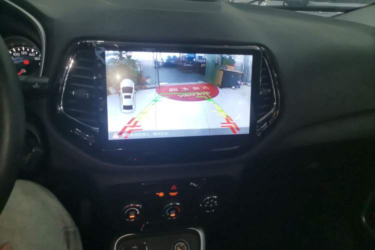 Used Jeep Compass 2017 200T Automatic Enjoyment Version Audio And AC Panel