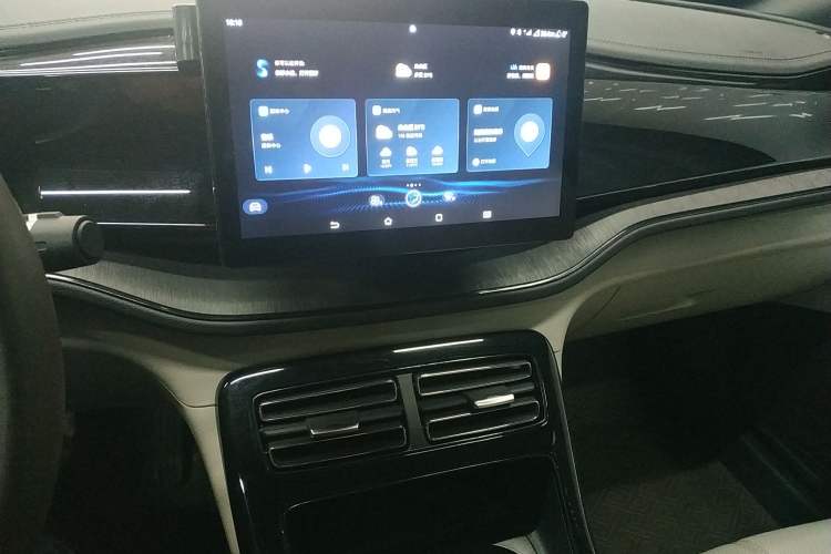 Used BYD Qin PLUS 2023 Champion Edition DM-i 55KM Leading Model