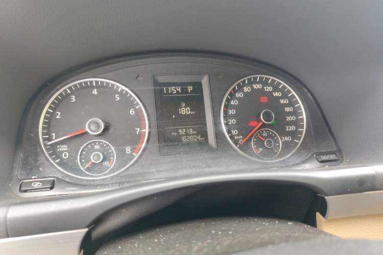 Used Volkswagen Touran 2011 1.4T DSG Zhiya Edition 5 Seats