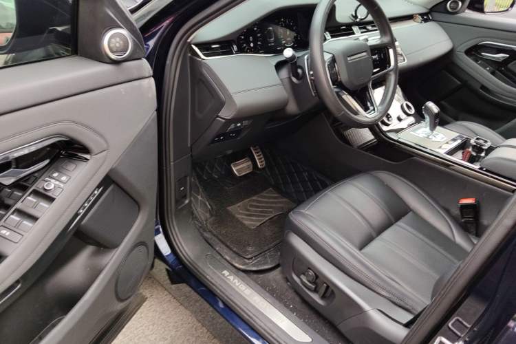 Used Land Rover Range Rover Evoque New Energy 2021 Aurora L P300e Luxury Edition