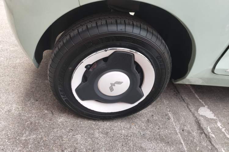 Used Wuling Hongguang MINIEV 2021 Macaron Premium Model – Lithium Iron Phosphate