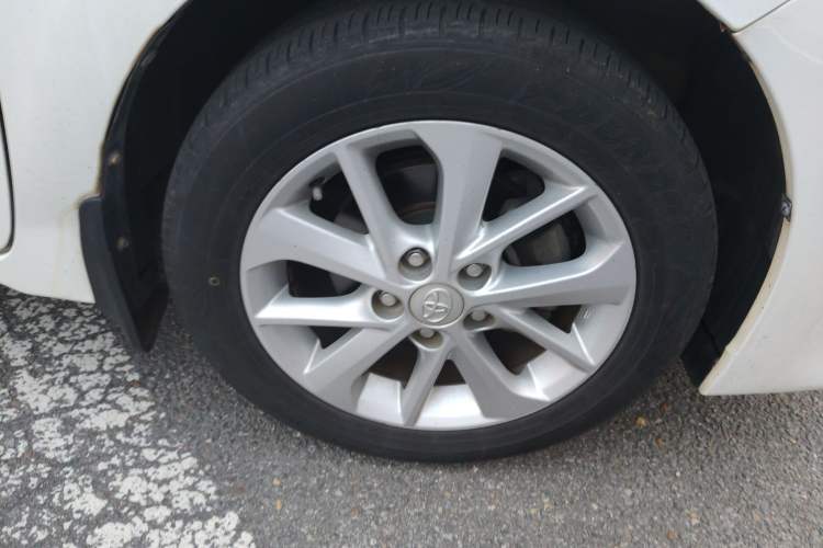 Used Toyota Corolla 2014 1.6L CVT GL-i Leather Edition
