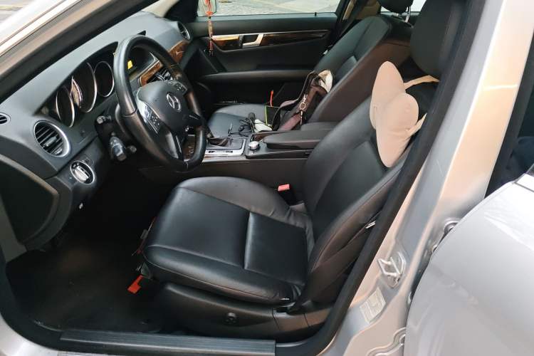 Used Mercedes-Benz C-Class 2011 C 200 CGI Elegant Model
