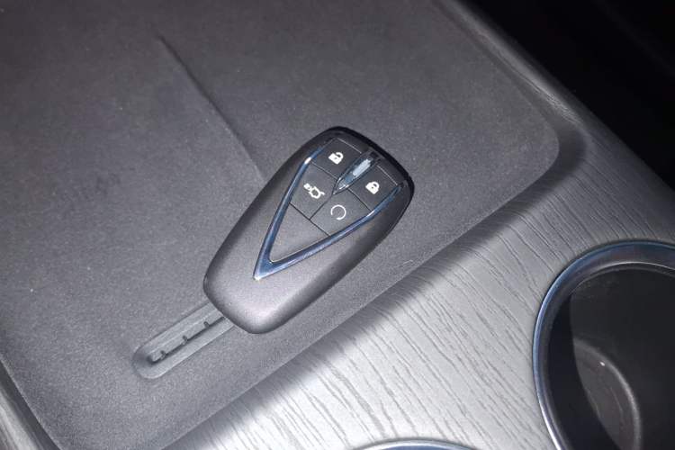 Used Changan CS75 PLUS 2025 4th Generation UItra 2.0T New Blue Whale – Smart & Powerful Version