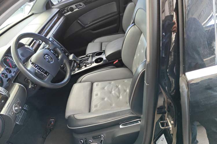 Used Volkswagen Phaeton 2015 3.0L Smart Edition