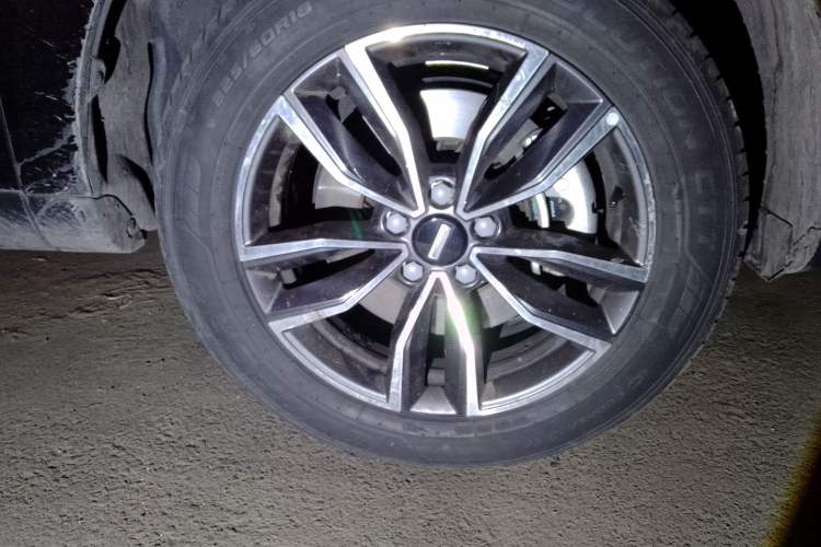 Used Wey VV5 2020 1.5T Two-Wheel Drive Smart Pioneer Right Front Wheel Hub