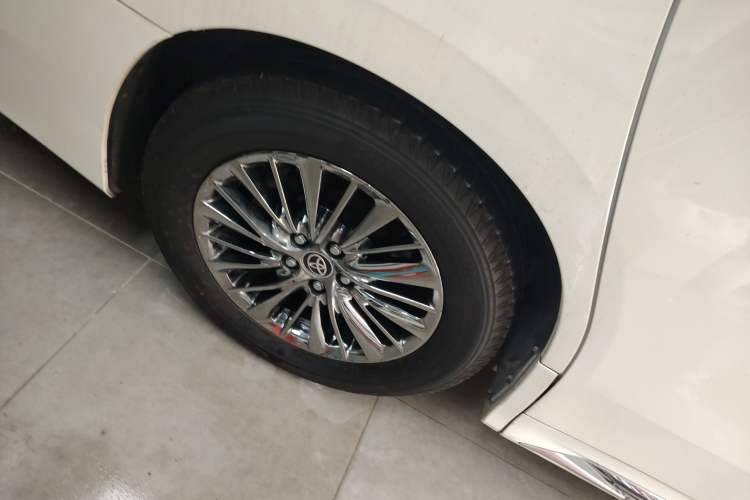 Used Toyota Alphard 2021 Dual-Motor 2.5L Premium Edition Right Rear Wheel Hub