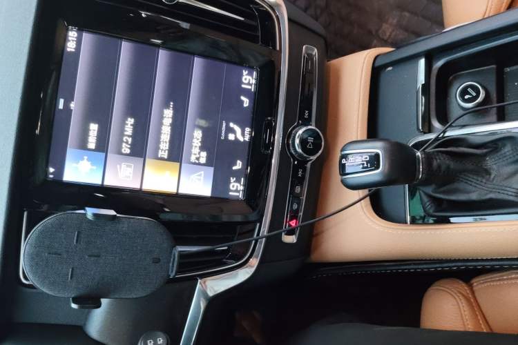 Used Volvo V90 2017 Cross Country T5 AWD Smart Range Edition