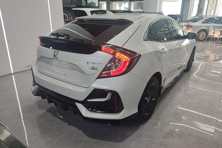 Used Honda Civic 2021 HATCHBACK 220TURBO CVT New Trendsetter
