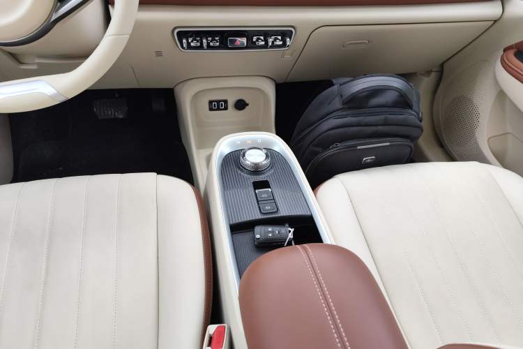 Used ORA Good Cat 2021 400km Standard Range Venus Edition Lithium Iron Phosphate