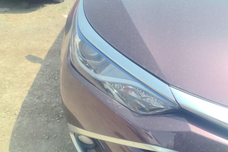 Used Toyota Levin 2017 Revised Dual-Engine 1.8H GS E-CVT Elite Sunroof Version China V Standard