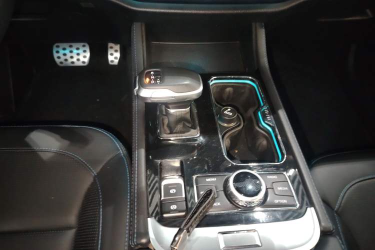 Used BAIC Off-Road BJ40 2023 2.0T Automatic Four-Wheel Drive Urban Hunter Edition Chivalrous Type