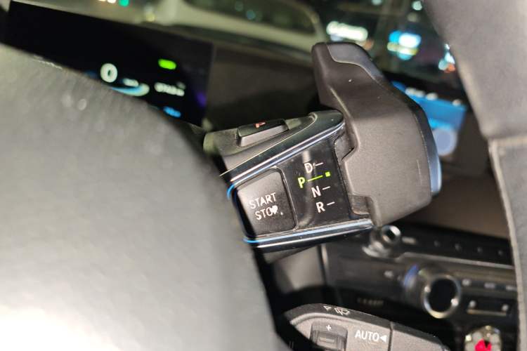 Used BMW i3 2015 Fashion Model Gear Lever