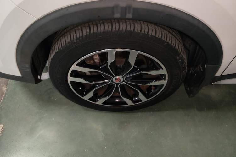 Used Roewe RX5 2016 30T Four-Wheel Drive Automatic Internet Smart Luxury Edition Exterior 4