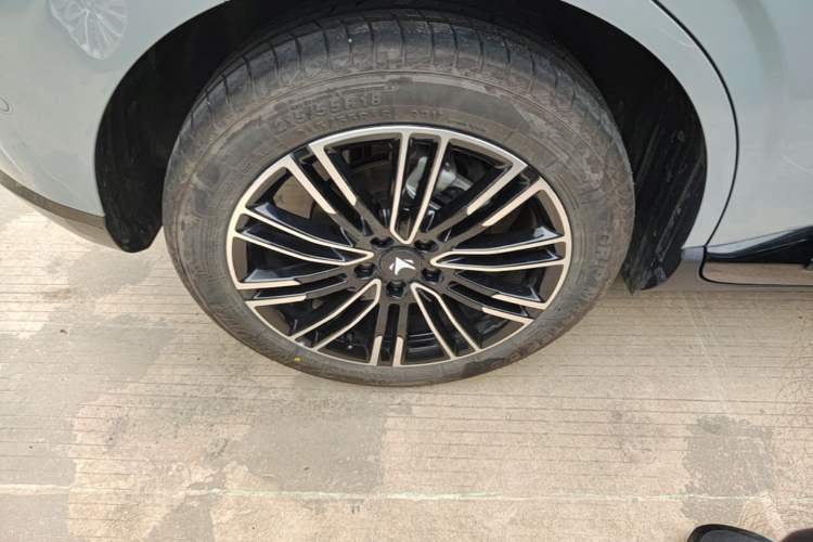 Used ARCFOX T1 2025 Model 425 MAX Exterior 5