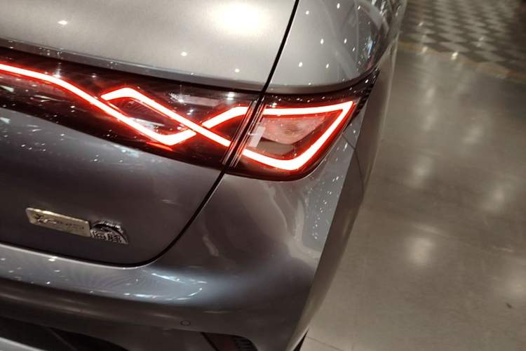Used BYD Dolphin 2023 420 km Fashion Edition
