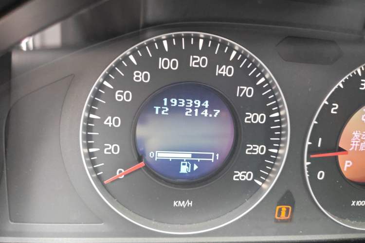 Used Volvo S80 2007 2.5T Zhiya Edition Odometer Close Up