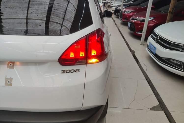 Used Peugeot 2008 2014 1.6L Automatic Fashion Edition Right Rear Taillight